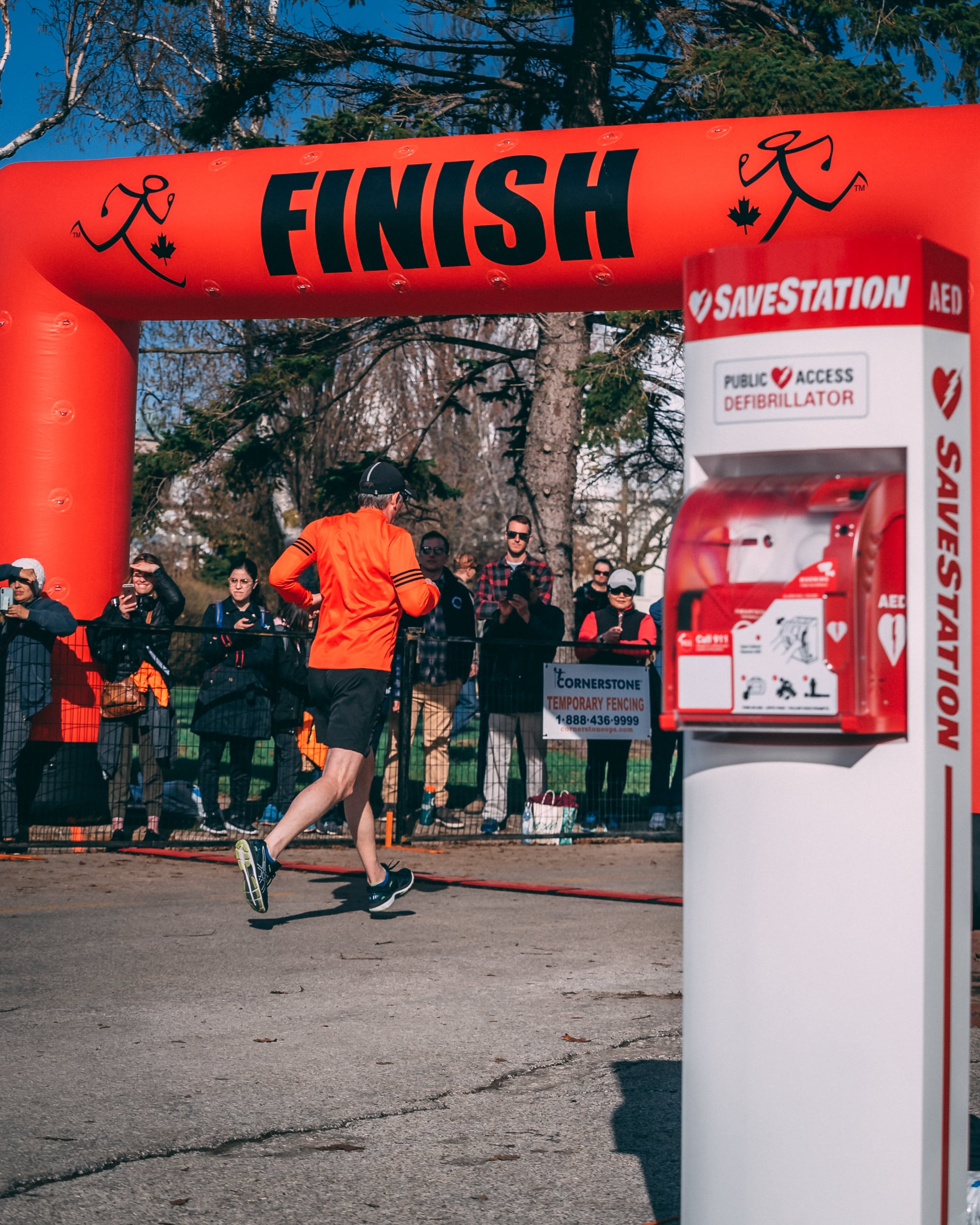 SaveStation AED Cabinet – Official NY Distributor